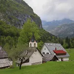 Pocitnisko Stanovanje Pri Cerkvi