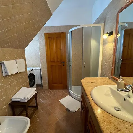 Pocitnisko Stanovanje Pri Cerkvi * ترينتا