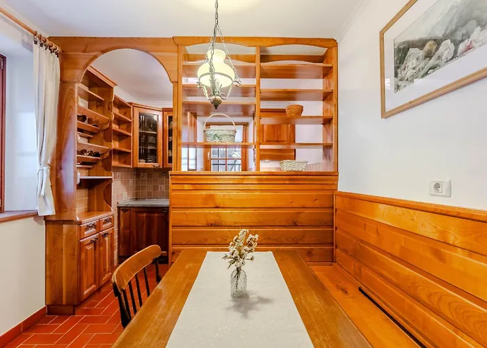 Pocitnisko Stanovanje Pri Cerkvi Trenta