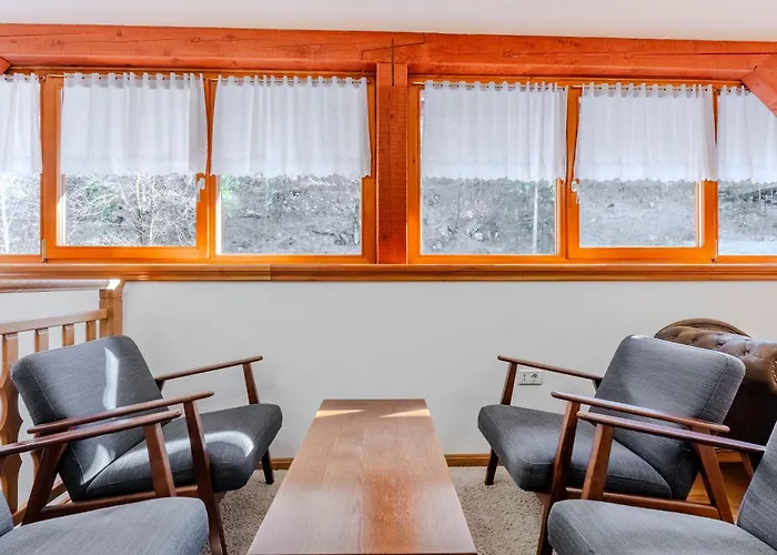 Apartment Pocitnisko Stanovanje Pri Cerkvi Trenta